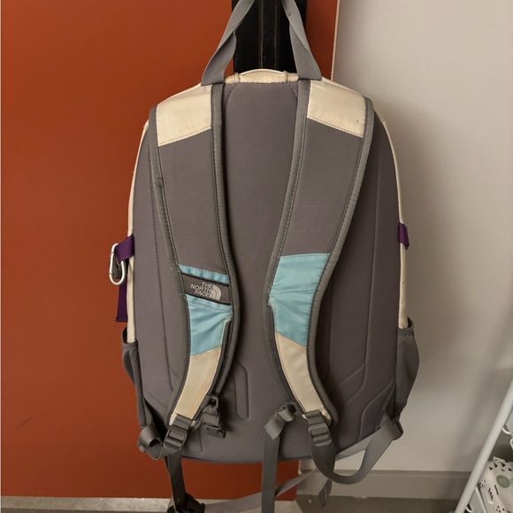 The North Face Heckler Gray and Blue Backpack for Outdoor/Travel/School - Picture 3 of 9